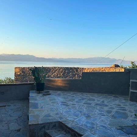 Fteri Stone House In Platanos, Akrata Apartment Exterior photo
